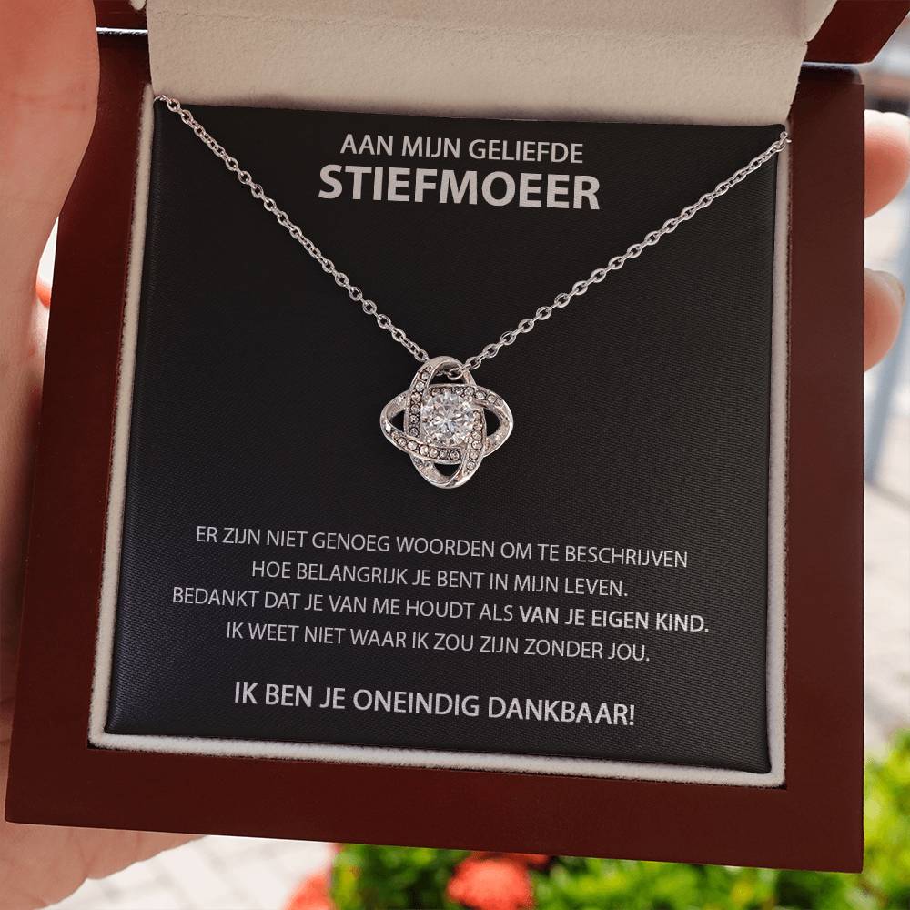 Aan mijn stiefmoeder - Liefdesknoop ketting